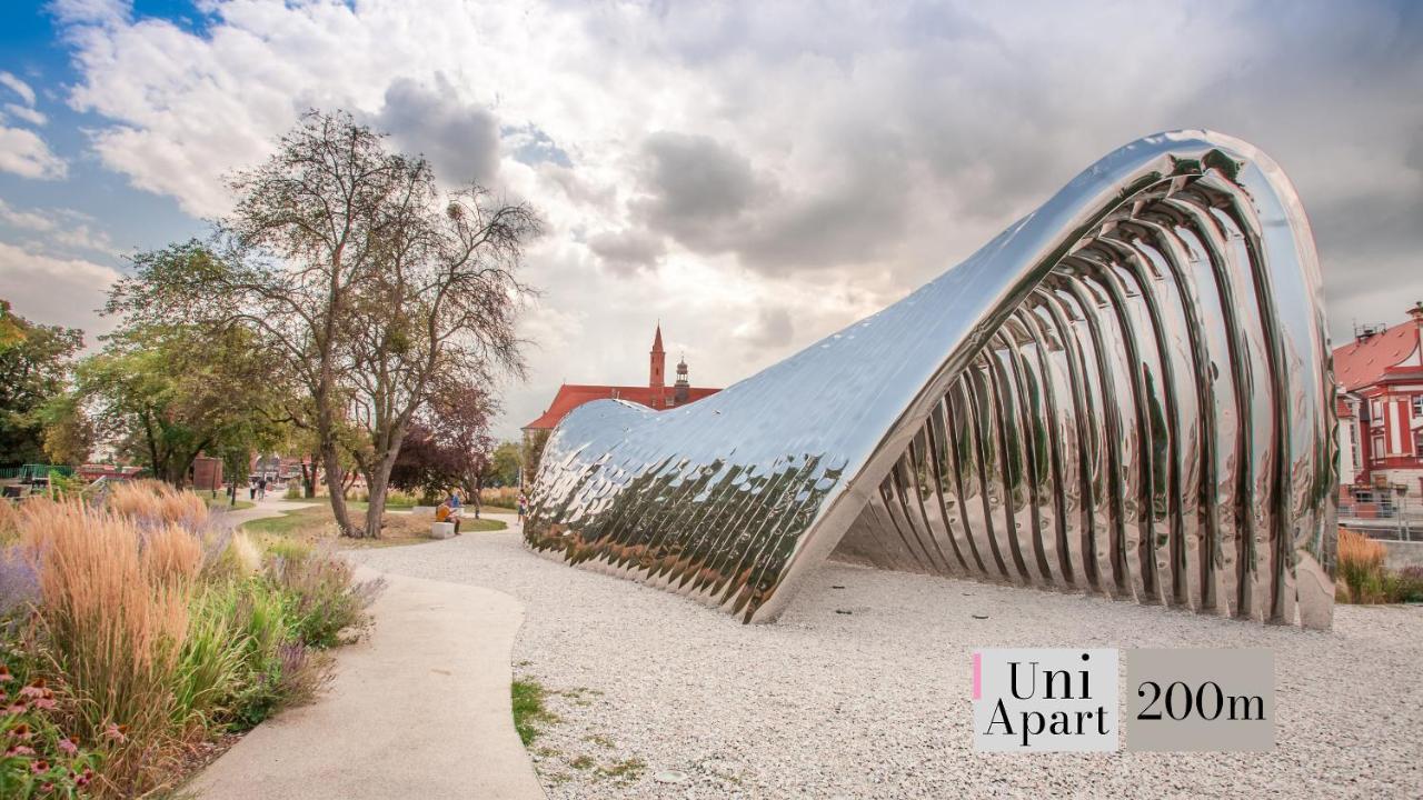 Uniapart Wrocław Eksteriør bilde